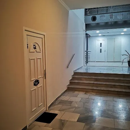 Csob-bano Apartman Διαμέρισμα *